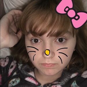 Meet your Posher, Moira